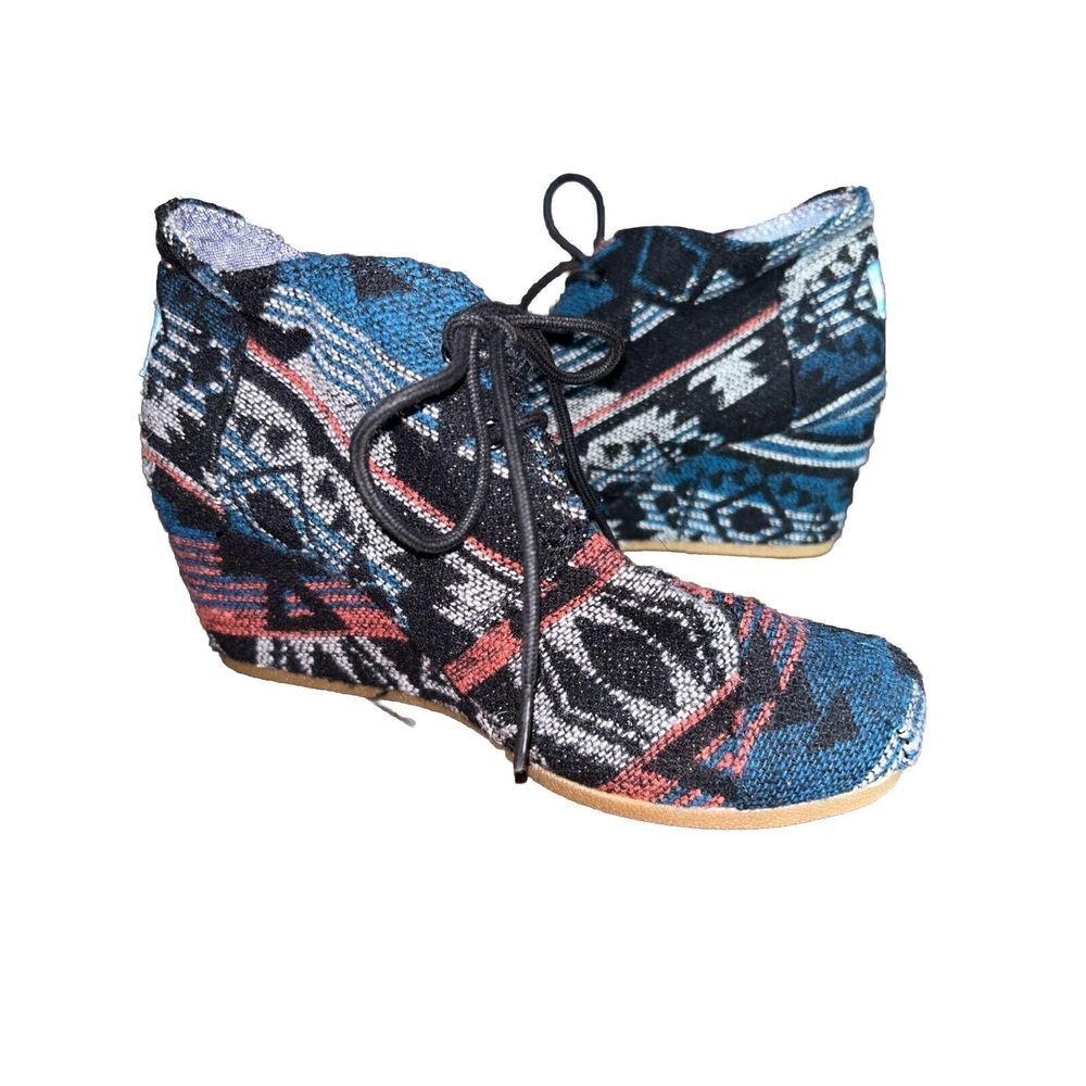 Toms Boots Womens Sz 7 Black Aztec Navajo Hidden Wedge Heel Lace Up Ankle Bootie